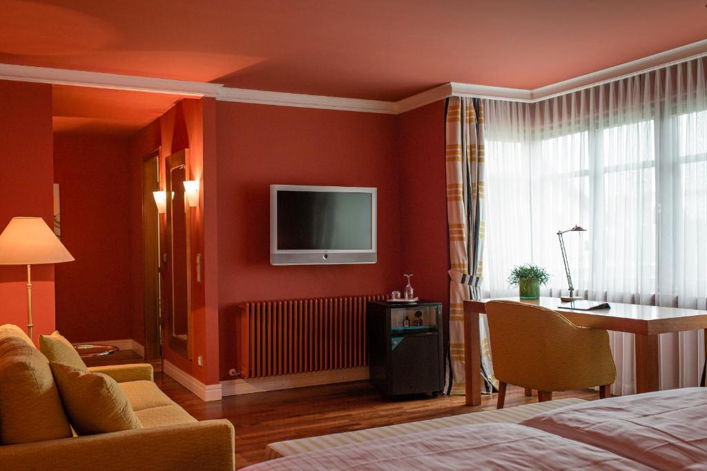 Zeller-Hotel+Restaurant Kahl am Main Phòng bức ảnh