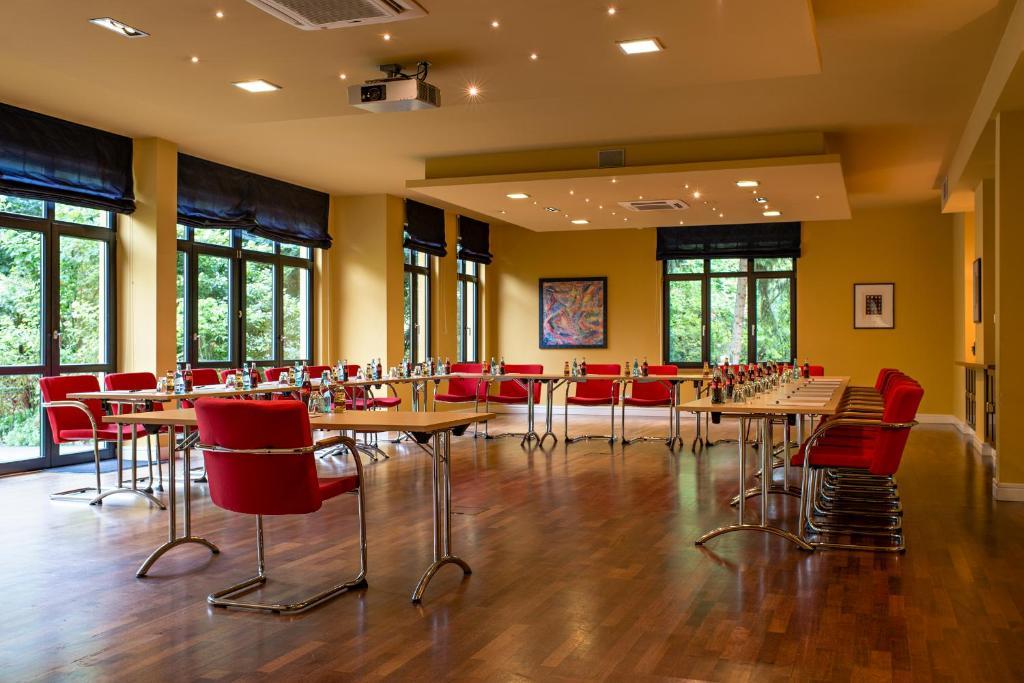 Zeller-Hotel+Restaurant Kahl am Main Ngoại thất bức ảnh